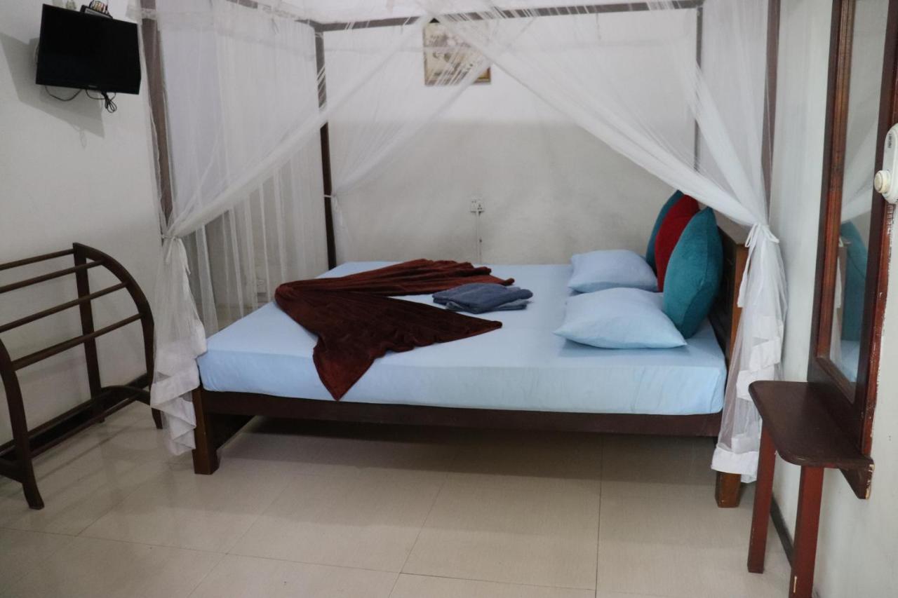 Crescent Resort Galle Bagian luar foto