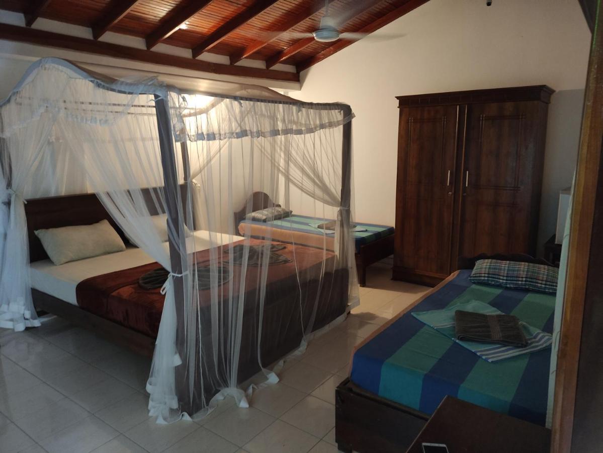 Crescent Resort Galle Bagian luar foto