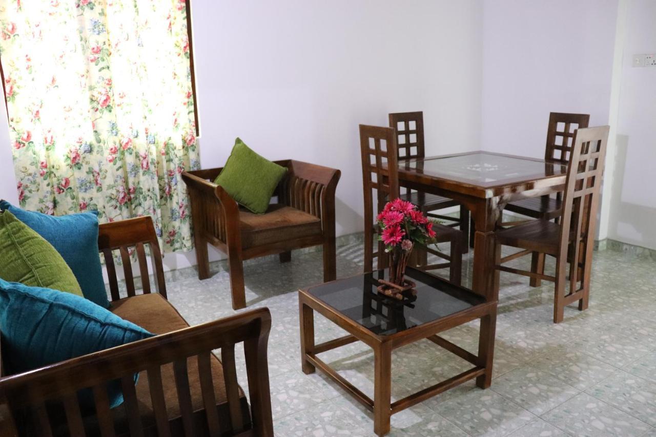 Crescent Resort Galle Bagian luar foto