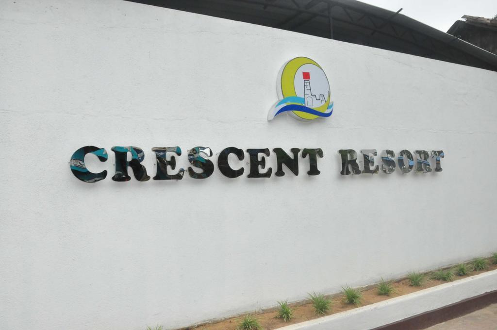 Crescent Resort Galle Bagian luar foto