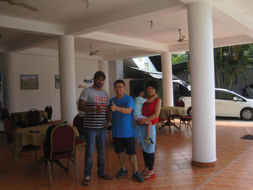 Crescent Resort Galle Bagian luar foto