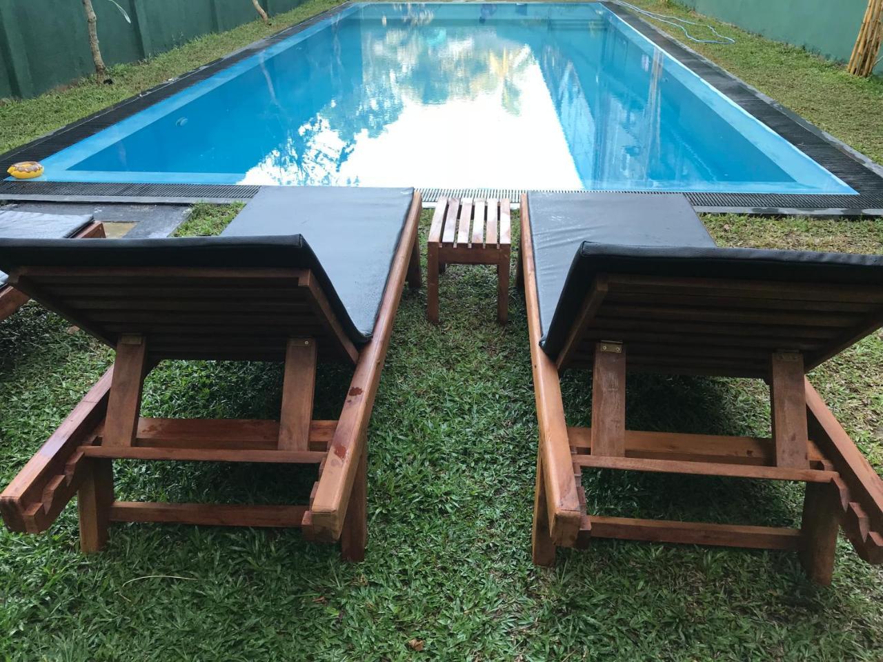 Crescent Resort Galle Bagian luar foto